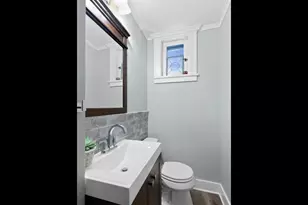 315 W Fountain St, Albert Lea, MN 56007 - Photo 9