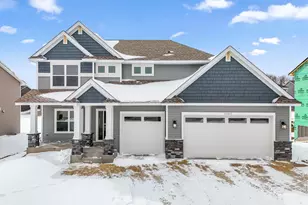 7547 Upper 42nd St N, Oakdale, MN 55128 - Photo 1