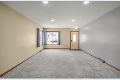 369 W Mill Street, Paynesville, MN 56362 - Photo 7