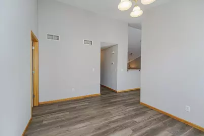 7813 Elm Grove Avenue, New Hope, MN 55428 - Photo 11