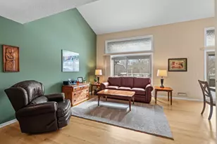 149 Birnamwood Dr, Burnsville, MN 55337 - Photo 7