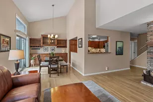 149 Birnamwood Dr, Burnsville, MN 55337 - Photo 13