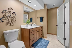 149 Birnamwood Dr, Burnsville, MN 55337 - Photo 33