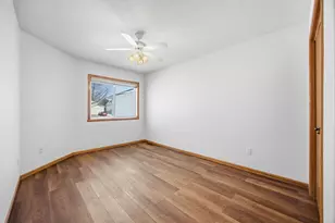 1327 32nd St Cir S, Moorhead, MN 56560 - Photo 19