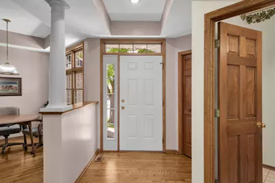 16270 Crystal Hills Drive, Lakeville, MN 55044 - Photo 5