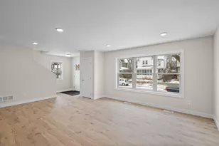 820 26th Ave NE, Minneapolis, MN 55418 - Photo 9