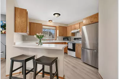 939 Cypress Road #27, Saint Cloud, MN 56303 - Photo 5