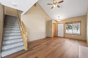 2755 Meadow Brook Dr, Woodbury, MN 55125 - Photo 5