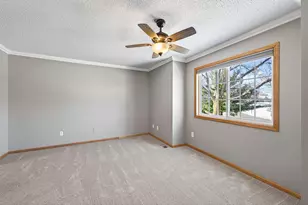 2755 Meadow Brook Dr, Woodbury, MN 55125 - Photo 15