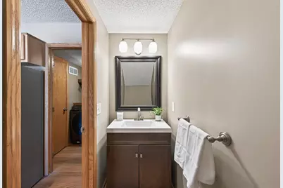 2755 Meadow Brook Drive #F, Woodbury, MN 55125 - Photo 11