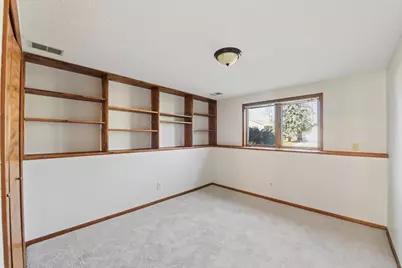 1270 Burke Avenue W, Roseville, MN 55113 - Photo 17