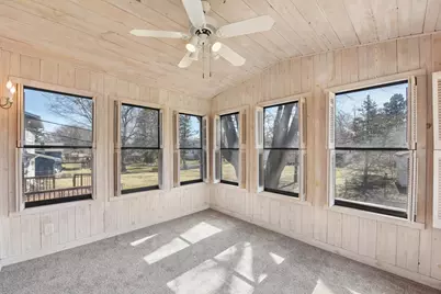 1270 Burke Avenue W, Roseville, MN 55113 - Photo 15