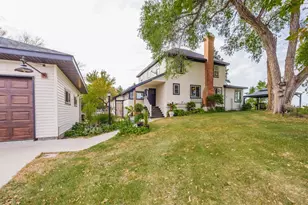 405 E Summit St, Battle Lake, MN 56515 - Photo 113