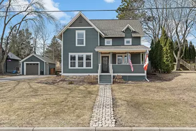 1002 5th Street S, Stillwater, MN 55082 - Photo 1