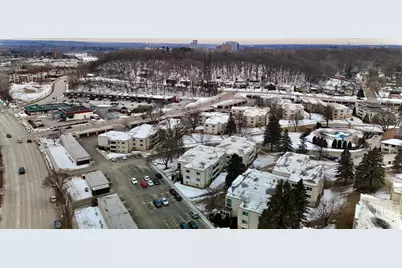 358 Elton Hills Drive NW #11, Rochester, MN 55901 - Photo 5