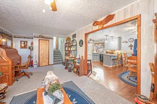 600 Plum Ave, Windom, MN 56101 - Photo 9