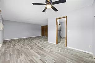 1219 7th St S, Moorhead, MN 56560 - Photo 7