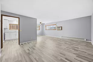 1219 7th St S, Moorhead, MN 56560 - Photo 5