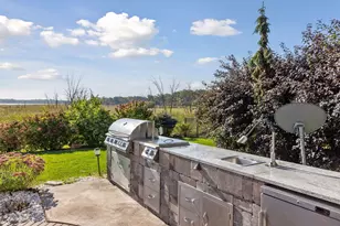 22 Leaf Wing Dr, North Oaks, MN 55127 - Photo 13