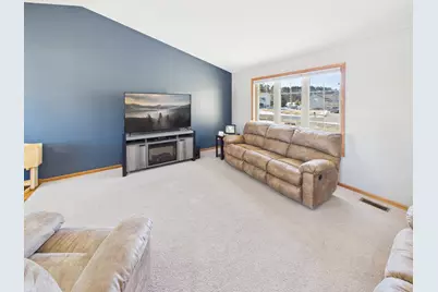 24605 140th Street NW, Zimmerman, MN 55398 - Photo 7