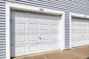 9102 Terra Verde Trail, Eden Prairie, MN 55347 - Photo 17
