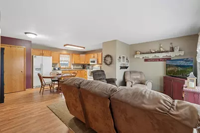 945 187th Street, Dresser, WI 54009 - Photo 5
