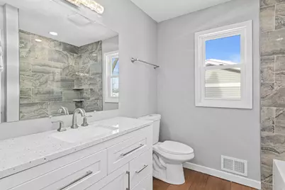 1939 Long Lake Road, New Brighton, MN 55112 - Photo 21