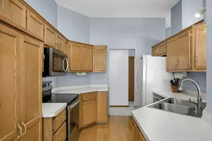 4125 Arbor Ln, Eagan, MN 55122 - Photo 13