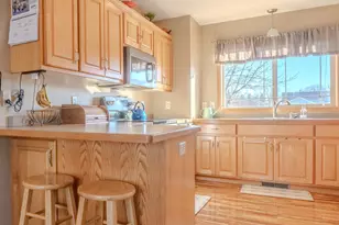 1040 Bridgeport Dr, Sartell, MN 56377 - Photo 17