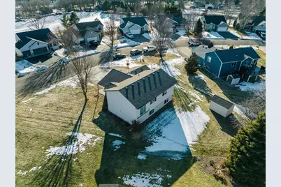 1040 Bridgeport Drive, Sartell, MN 56377 - Photo 7