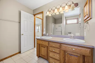 5144 Rose Creek Parkway S, Fargo, ND 58104 - Photo 25