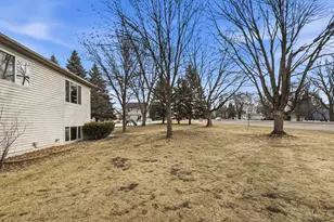 1000 Brook Ct, Sauk Rapids, MN 56379 - Photo 25