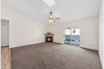 941 W Edge Place #14, New Richmond, WI 54017 - Photo 7