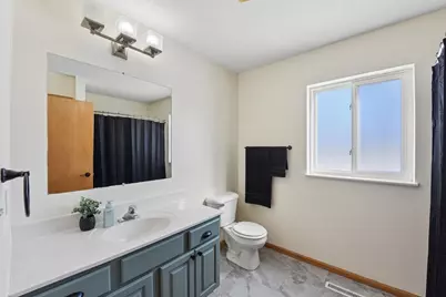 941 W Edge Place #14, New Richmond, WI 54017 - Photo 15