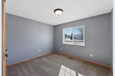 941 W Edge Place #14, New Richmond, WI 54017 - Photo 13