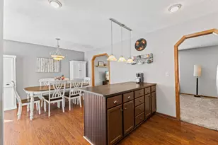 10430 173rd Ct W, Lakeville, MN 55044 - Photo 9