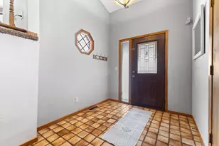 10430 173rd Ct W, Lakeville, MN 55044 - Photo 3