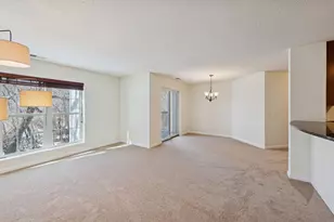 6040 Chasewood Pkwy, Hopkins, MN 55343 - Photo 7