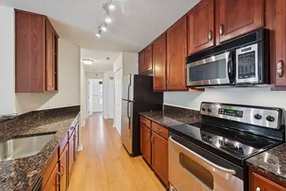 6040 Chasewood Parkway #101, Hopkins, MN 55343 - Photo 13