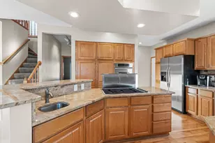 8565 Upland Ln N, Maple Grove, MN 55311 - Photo 17