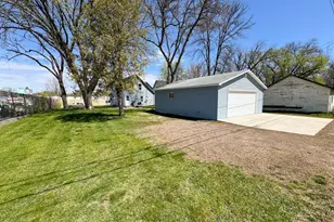 514 E Hampden Ave, Fergus Falls, MN 56537 - Photo 31