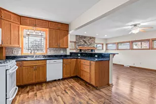 7220 Garfield Ave, Richfield, MN 55423 - Photo 5