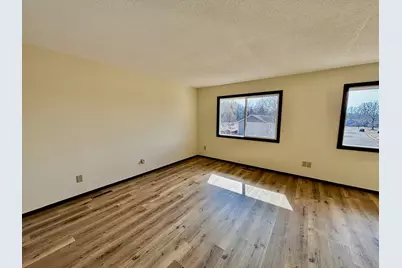 1639 Hickory Lane, Eagan, MN 55122 - Photo 15