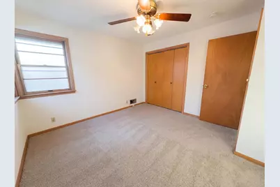 973 Bidwell Street, West Saint Paul, MN 55118 - Photo 15