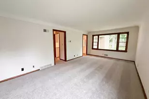973 Bidwell St, West Saint Paul, MN 55118 - Photo 7