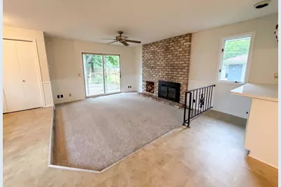 973 Bidwell Street, West Saint Paul, MN 55118 - Photo 3