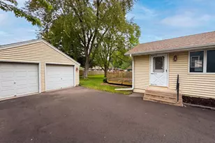 973 Bidwell St, West Saint Paul, MN 55118 - Photo 25
