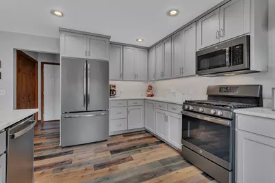 2114 Shannon Drive, Saint Cloud, MN 56301 - Photo 5