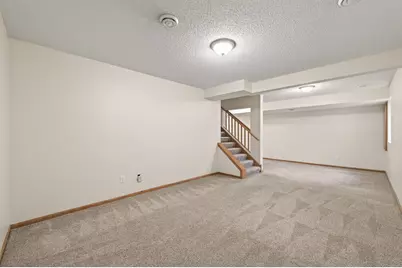 8635 Tessman Circle N, Brooklyn Park, MN 55445 - Photo 45