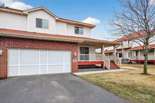 8635 Tessman Cir N, Brooklyn Park, MN 55445 - Photo 5